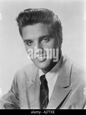 Elvis Presley, cantante e attore, 1956. Artista: sconosciuto Foto Stock