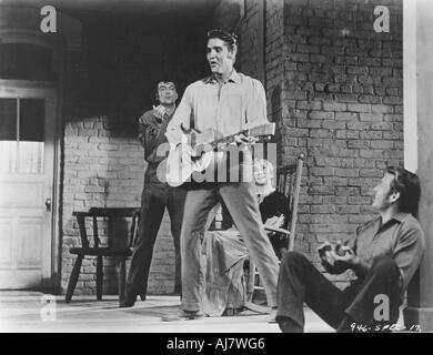 Elvis Presley, cantante e attore, 1956. Artista: sconosciuto Foto Stock