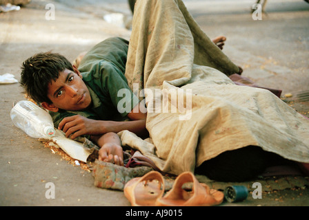 Bambino di strada bombay Mumbai India Foto Stock