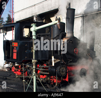Achenseebahn pignone a cremagliera per la cottura a vapore del motore in alto Foto Stock