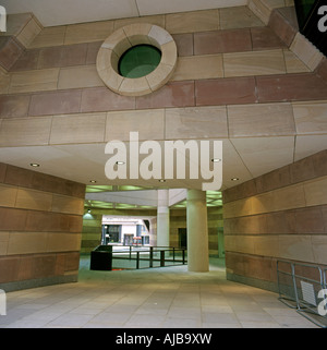 N. 1 ufficio di pollame edificio progettato da Sir James Stirling architetti City of London EC4 CE2 Inghilterra HXXZsmng Foto Stock