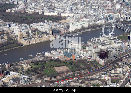 Vista aerea del nord ovest del fiume Tamigi Case del Parlamento Occhio di Londra City of Westminster e Lambeth Londra SW1 e SE11 Engl Foto Stock