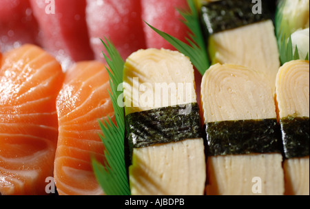 Il nigiri sushi - prodotto Foto Stock