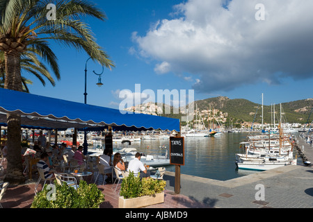 Ristorante sul mare a Puerto Andratx (porta d'Andratx), Mallorca, Spagna Foto Stock