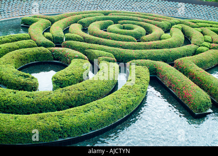 Vista esterna del John Paul Getty Center garden a Los Angeles California Stati Uniti Foto Stock