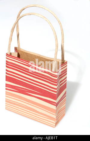 Vuoto a strisce rosse paperbag isolato su bianco Foto Stock