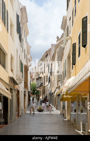 Street nella città vecchia, Mahon Minorca, Isole Baleari, Spagna Foto Stock