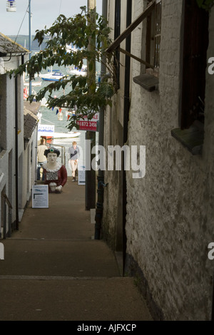 Un vicolo buio, Falmouth, Cornwall Foto Stock