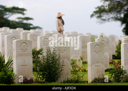 Cappello di paglia giardiniere al Kranji War Cemetery Singapore Foto Stock