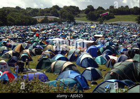 Campo di tende di Glastonbury festival musicale 2004 Pilton Somerset Inghilterra Foto Stock