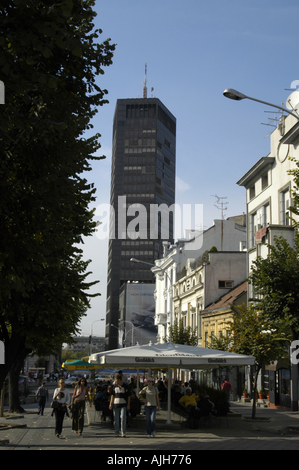 Beograd, ufficio edificio Beogradjanka dall architetto Branko Pesic Foto Stock