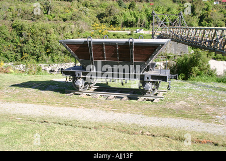 Carrello di carbone a Brunner miniera di carbone di Isola del Sud della Nuova Zelanda Foto Stock