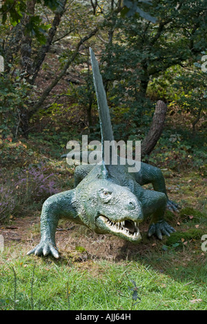 Modello di restauro di lifesize Dimetrodon un predatore estinto synapsid pelycosaur rettile periodo Permiano Dinasaur Park Francia Foto Stock