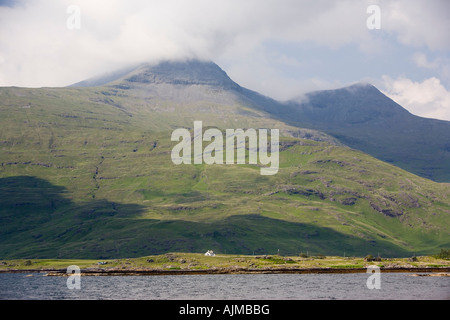 Ben più la montagna più alta dell'isola di Mull Argyll and Bute Scozia Scotland Foto Stock