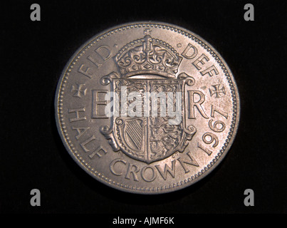 Queen Elizabeth II Mezza Corona Pre Decimalisation British Coin Foto Stock