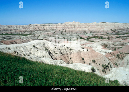 Vista attraverso il Parco nazionale Badlands nel Dakota del Sud, Stati Uniti d'America. Foto Stock
