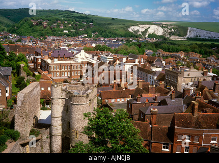 East Sussex Lewes centro città e il castello di elevazione Foto Stock