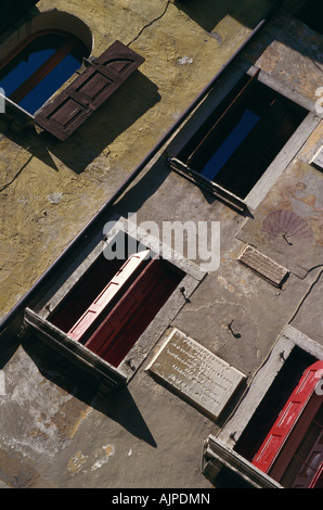 Feltre Italia tavolette di pietra che mostra iscrizioni originali obliterato Foto Stock