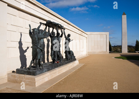 Forze armate Memorial, National Memorial Arboretum, Alrewas, Staffordshire, Inghilterra Foto Stock