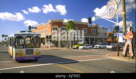 Carrello a Main Street, il Quartiere delle Arti, Scottsdale, Arizona, Stati Uniti d'America Foto Stock