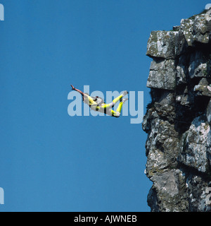 Credito foto DOUG BLANE Russell Powell basamento 230 BASE Jumping Cheddar Gorge Avon Inghilterra Gran Bretagna Foto Stock