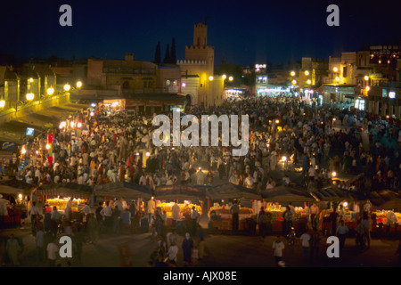 Il Marocco Marrakech Piazza Jemaa el Fna Foto Stock