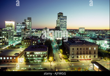 Stati Uniti d'America ARKANSAS LITTLE ROCK una vista dello skyline di Little Rock Arkansas al crepuscolo Foto Stock