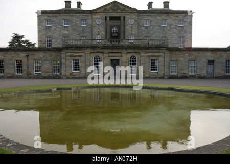 Regno Unito Inghilterra Northumberland, Longhoughton, Howick Hall Gardens 1782, Earl Grey Tea house, case, UK071003077 Foto Stock
