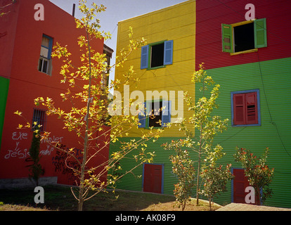 Tradizionale tipica coloniale colorate vie cityscape Caminito Boca Buenos Aires Argentina Sud America Latina Foto Stock