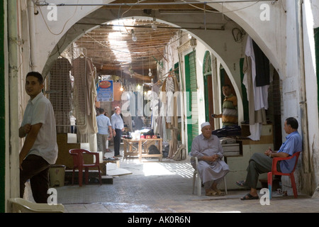 Tripoli, Libia. Scena di strada, Mercato coperto Foto Stock