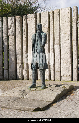 Irlanda Dublino St Stephens Green statua in bronzo di Wolfe Tone 1763 1798 Foto Stock