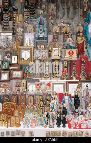 L'Italia, Marche, Loreto, religiosi souvenir shop Foto Stock