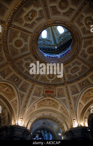 Interno del Kunsthistoriches Museum (Museo di Storia dell'arte) a Vienna Austria n. PR Foto Stock