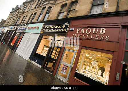 Pollokshields area dello shopping a Glasgow l'asiatico principale area per lo shopping di Glasgow Foto Stock