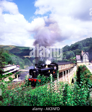 Motore a vapore a Llangollen Carrog linea stazione Berwyn Denbighshire North Wales UK Regno Unito Europa Foto Stock