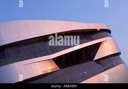 Nuovo Mercedes-Benz Museum Foto Stock