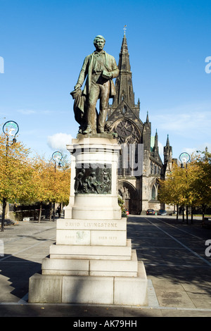 memoriale all'esploratore missionario dell'Africa David Livingstone Cathedral Precincts, Glasgow Scozia Europa Foto Stock