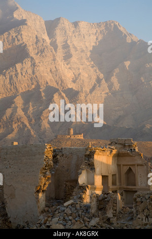 Xvii secolo forte al castello di Bukha penisola di Musandam, Oman. Bukha è un wilayat e città nel governatorato di Musandam di Oman. Foto Stock