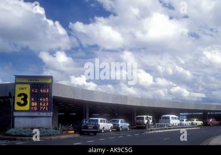 Il terminale 3 costruzione dell'Aeroporto Internazionale Jomo Kenyatta di Nairobi Kenya Africa orientale Foto Stock
