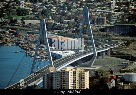 Anzac bridge spanning Johnstons Bay Sydney inaugurato nel Dicembre 1995 Foto Stock