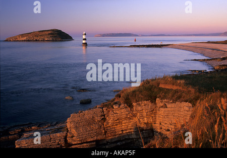 Faro di Trwyn Du, Black Point, Anglesey Wales UK Foto Stock