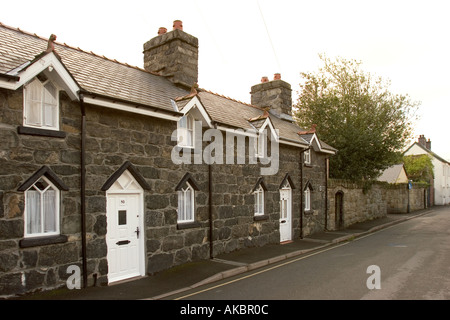 Il Galles Gwynedd Bala Heol y Domen gotica costruita in pietra cottages in corsia medievale Foto Stock