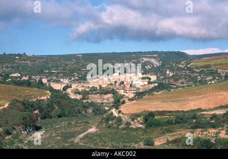 La storica fortificata Paese Cataro di Minerve, Herault 34, Languedoc-Roussillon, Francia Foto Stock