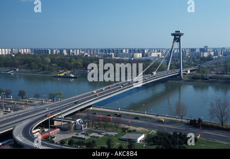 Il ponte sul Danubio " Novi piu' a Bratislava Foto Stock