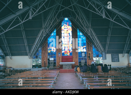 Interno del Embobut Missione cattolica Chiesa Cherangani Hills Kenya occidentale Foto Stock