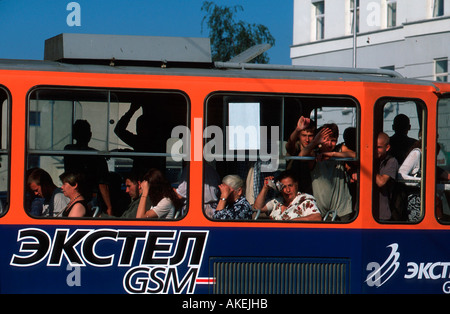 Russland, Kaliningrad (Königsberg), Hansaplatz (Ploschtschad Pobedy), Strassenbahn Foto Stock