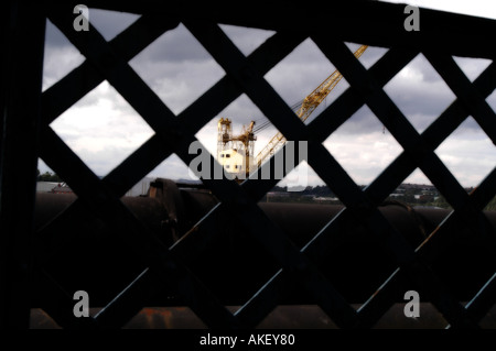 Una vista nord ovest sul fiume usura da La regina Alexandra Bridge Foto Stock