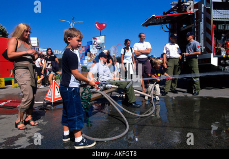 Österreich, Wien II, il Prater, Vergnügungspark Wurstelprater, Kinderfreizeit mit der Wiener Feuerwehr Foto Stock