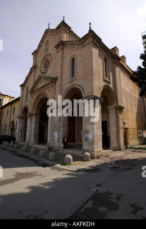 Madonna delle Grazie chiesa, Teramo, Abruzzo, Italia Foto Stock