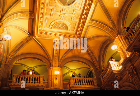 Österreich, Wien I, Opernring, Staatsoper, Stiegenhaus Foto Stock